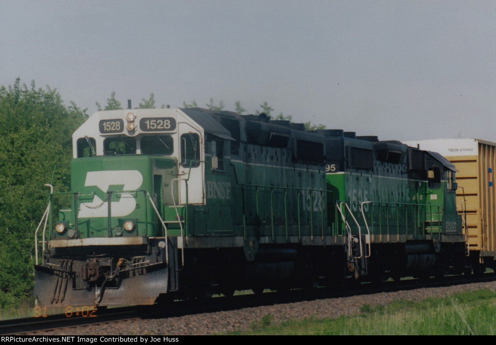 BNSF 1528 East